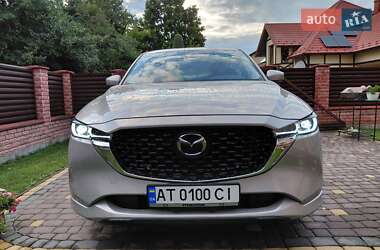 Внедорожник / Кроссовер Mazda CX-5 2023 в 