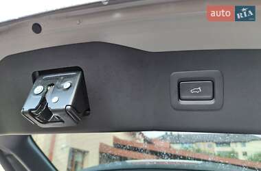 Внедорожник / Кроссовер Mazda CX-5 2023 в 