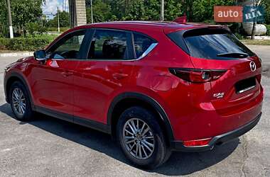 Внедорожник / Кроссовер Mazda CX-5 2017 в 