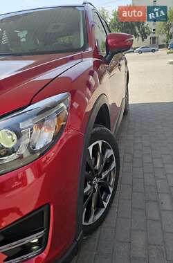 Внедорожник / Кроссовер Mazda CX-5 2015 в 