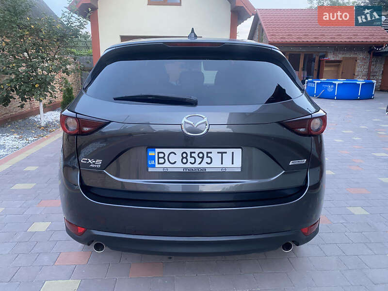 Внедорожник / Кроссовер Mazda CX-5 2017 в Шептицькому