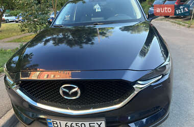 Внедорожник / Кроссовер Mazda CX-5 2018 в 