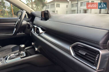 Внедорожник / Кроссовер Mazda CX-5 2018 в 