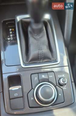 Внедорожник / Кроссовер Mazda CX-5 2016 в 
