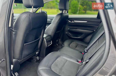 Позашляховик / Кросовер Mazda CX-5 2020 в 