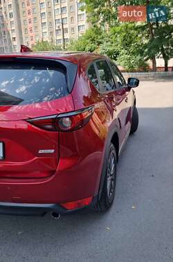 Внедорожник / Кроссовер Mazda CX-5 2018 в 