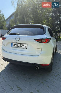 Внедорожник / Кроссовер Mazda CX-5 2017 в 