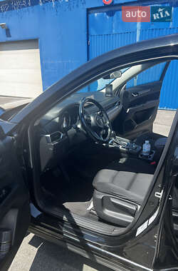 Внедорожник / Кроссовер Mazda CX-5 2018 в 