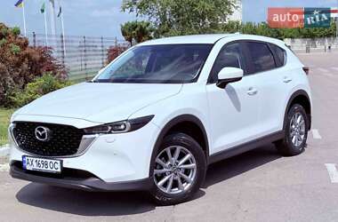 Внедорожник / Кроссовер Mazda CX-5 2023 в 