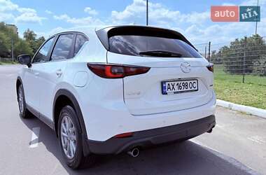 Внедорожник / Кроссовер Mazda CX-5 2023 в 