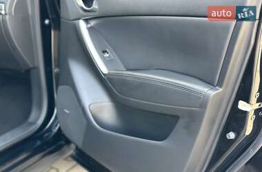 Внедорожник / Кроссовер Mazda CX-5 2016 в 