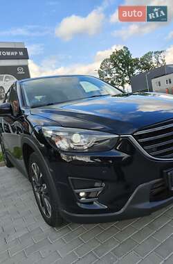Внедорожник / Кроссовер Mazda CX-5 2017 в 