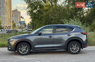 Внедорожник / Кроссовер Mazda CX-5 2018 в 