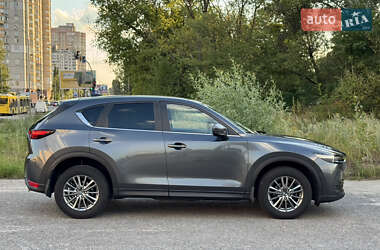 Внедорожник / Кроссовер Mazda CX-5 2018 в 