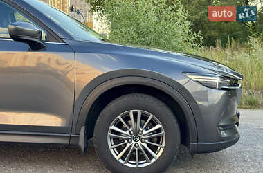 Внедорожник / Кроссовер Mazda CX-5 2018 в 
