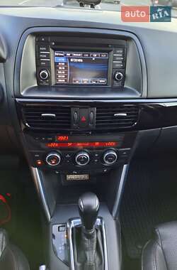 Внедорожник / Кроссовер Mazda CX-5 2014 в 