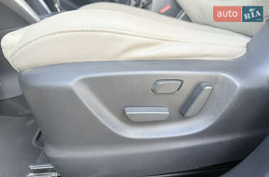 Внедорожник / Кроссовер Mazda CX-5 2012 в 