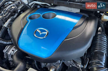 Внедорожник / Кроссовер Mazda CX-5 2012 в 