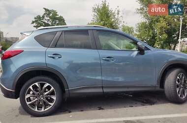 Позашляховик / Кросовер Mazda CX-5 2015 в 