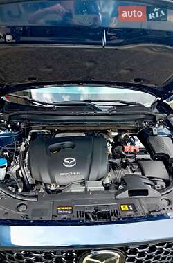 Позашляховик / Кросовер Mazda CX-5 2022 в 