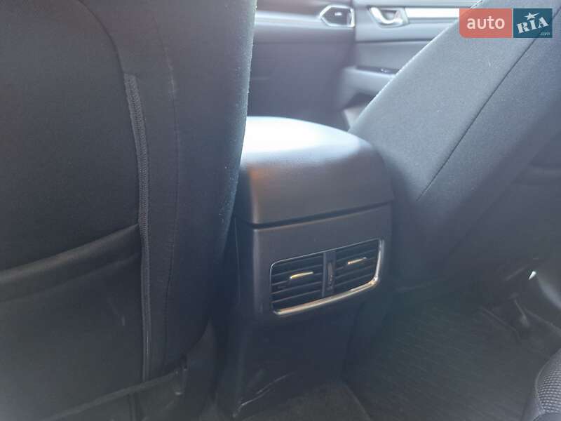 Внедорожник / Кроссовер Mazda CX-5 2017 в Виннице