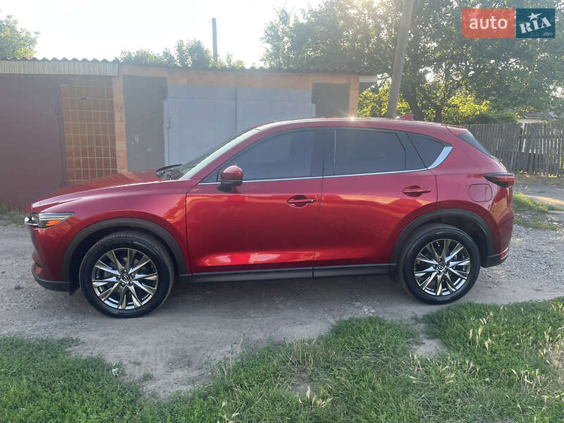 Внедорожник / Кроссовер Mazda CX-5 2019 в Лысянке