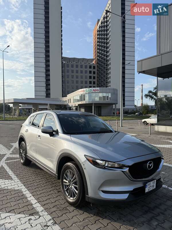 Внедорожник / Кроссовер Mazda CX-5 2018 в Киеве