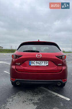 Внедорожник / Кроссовер Mazda CX-5 2017 в 