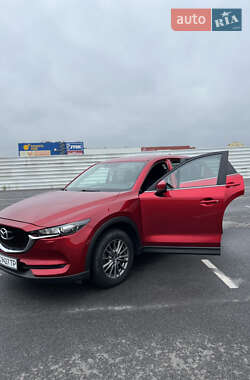 Внедорожник / Кроссовер Mazda CX-5 2017 в 