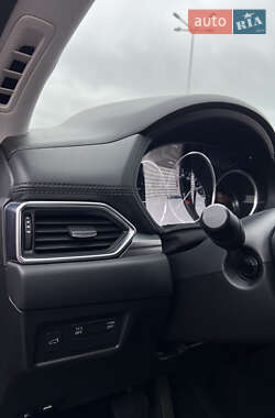 Внедорожник / Кроссовер Mazda CX-5 2017 в 
