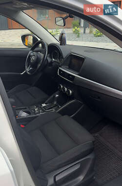 Внедорожник / Кроссовер Mazda CX-5 2016 в 