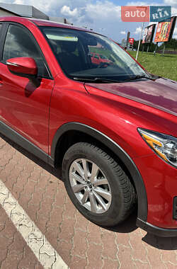 Внедорожник / Кроссовер Mazda CX-5 2015 в 