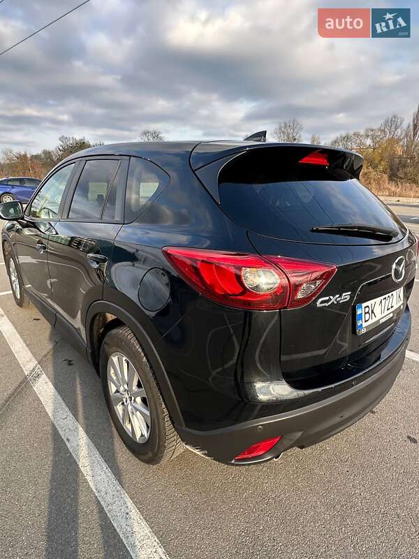 Внедорожник / Кроссовер Mazda CX-5 2016 в Ирпене