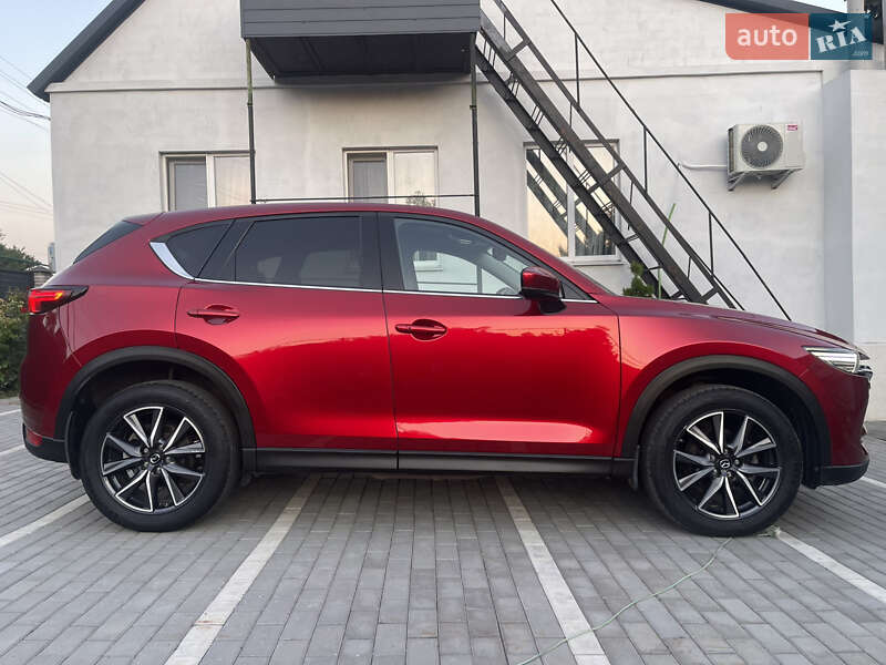 Внедорожник / Кроссовер Mazda CX-5 2017 в Николаеве