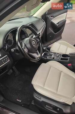 Внедорожник / Кроссовер Mazda CX-5 2016 в 