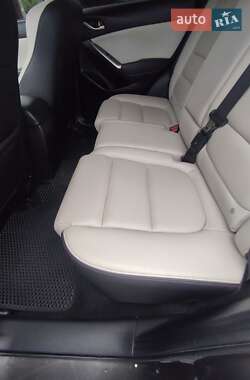Внедорожник / Кроссовер Mazda CX-5 2016 в 