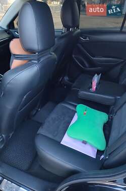 Внедорожник / Кроссовер Mazda CX-5 2014 в 