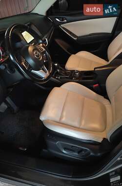 Внедорожник / Кроссовер Mazda CX-5 2016 в 