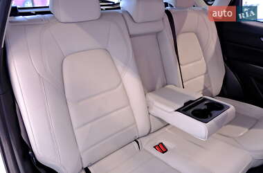Внедорожник / Кроссовер Mazda CX-5 2023 в 