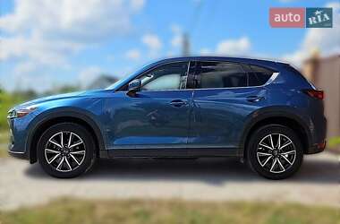 Внедорожник / Кроссовер Mazda CX-5 2017 в 