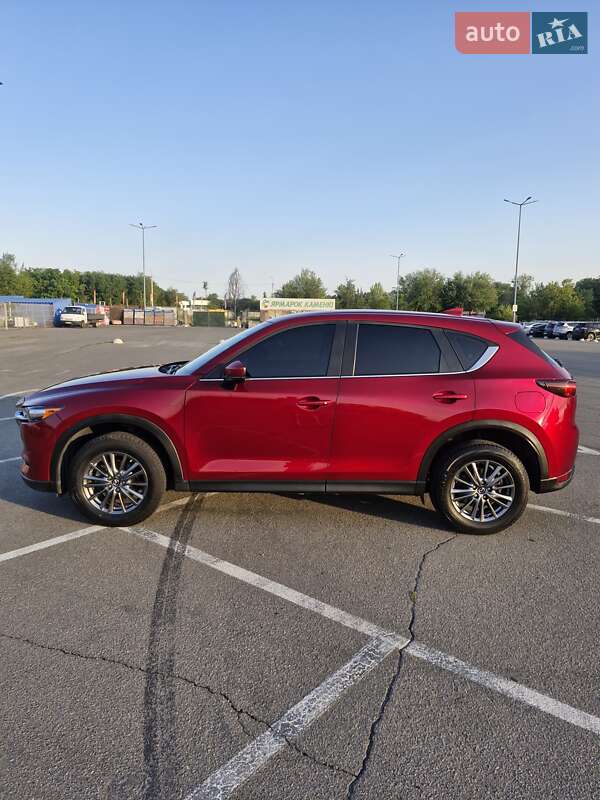 Позашляховик / Кросовер Mazda CX-5 2017 в Дніпрі