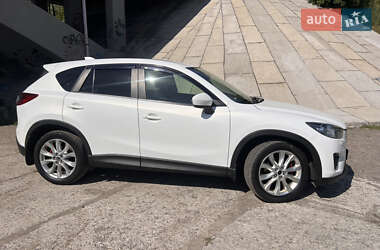 Позашляховик / Кросовер Mazda CX-5 2014 в 