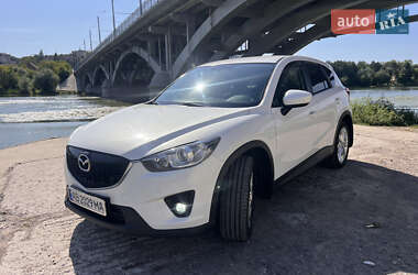 Позашляховик / Кросовер Mazda CX-5 2014 в 