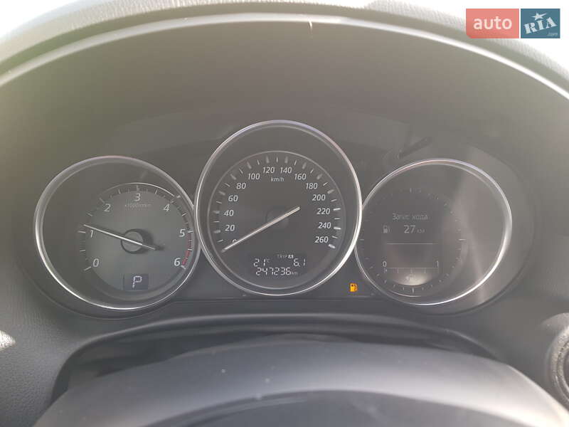 Внедорожник / Кроссовер Mazda CX-5 2015 в Ровно
