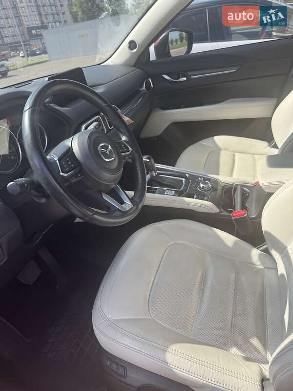 Внедорожник / Кроссовер Mazda CX-5 2017 в Черкассах