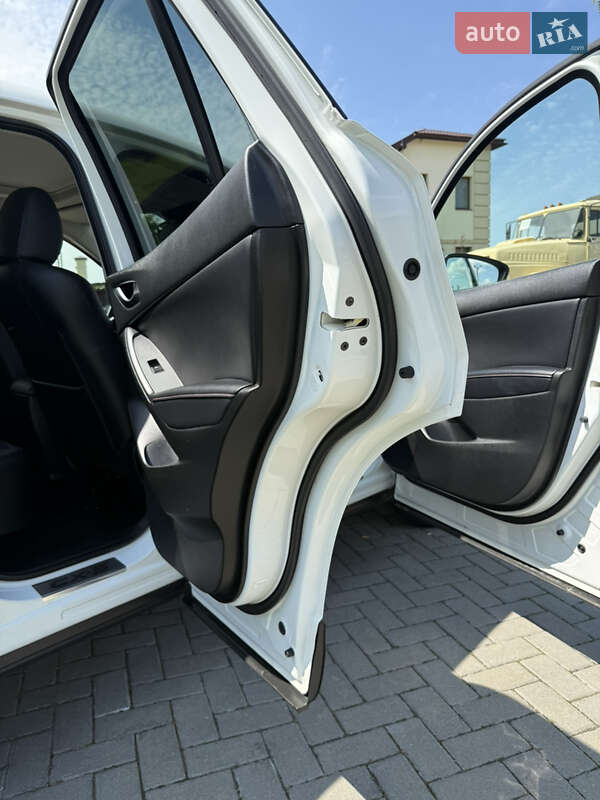 Внедорожник / Кроссовер Mazda CX-5 2012 в Золочеве