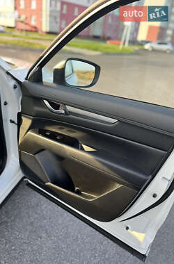 Внедорожник / Кроссовер Mazda CX-5 2023 в 