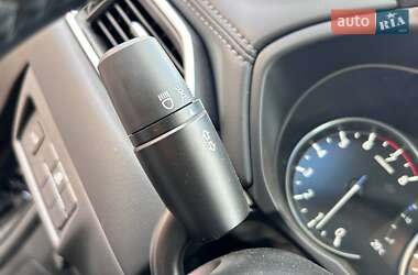 Внедорожник / Кроссовер Mazda CX-5 2023 в 