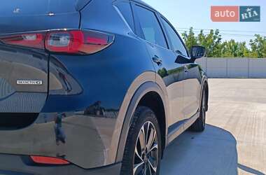 Позашляховик / Кросовер Mazda CX-5 2022 в 