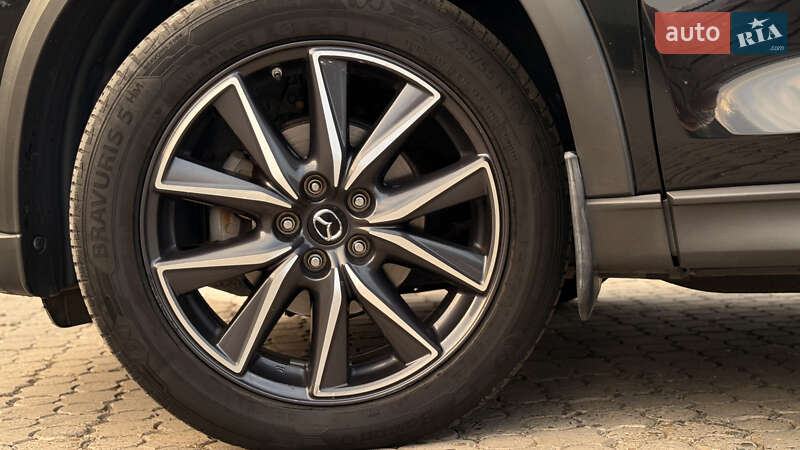 Внедорожник / Кроссовер Mazda CX-5 2017 в Черновцах